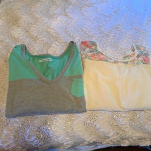 2 Maurice’s size 3 sweaters like new!